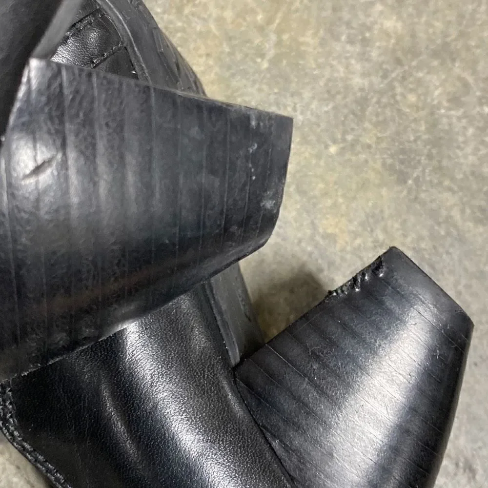 BareTraps trenda black